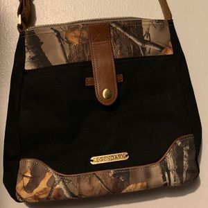 Legendary Whitetails Women’s crossbody purse